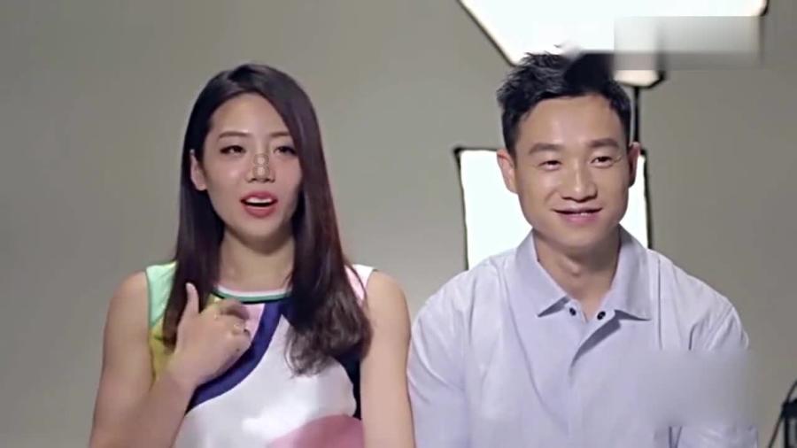 李念三胎产后复工，与众美女同框气质完胜，曾公开三胎儿子正脸照